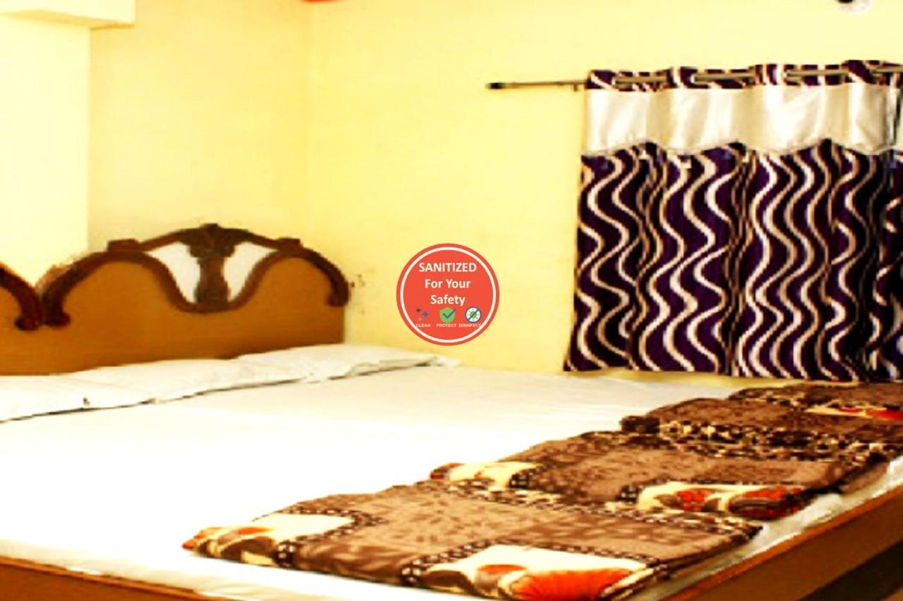 Hotel P N Ganga Varanasi Exterior foto